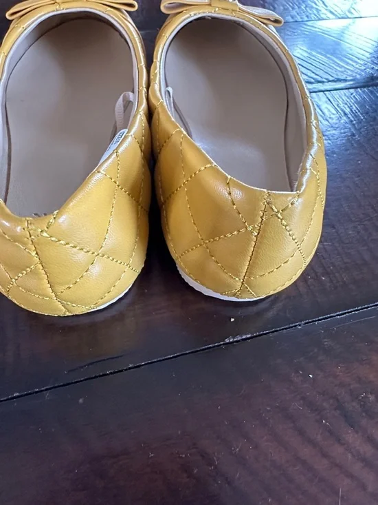 Janie and Jack Quilted Yellow Bow Girls Ballet Flats - Picture 3 of 4